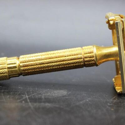 Vintage Gold Gillette Aristocrat Safety Razor
