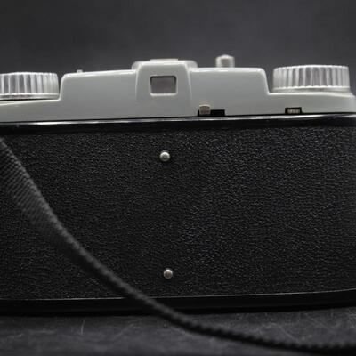 Vintage Kodak Pony 135 Film Camera Flash 200 Shutter with Leather Case