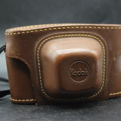 Vintage Kodak Pony 135 Film Camera Flash 200 Shutter with Leather Case