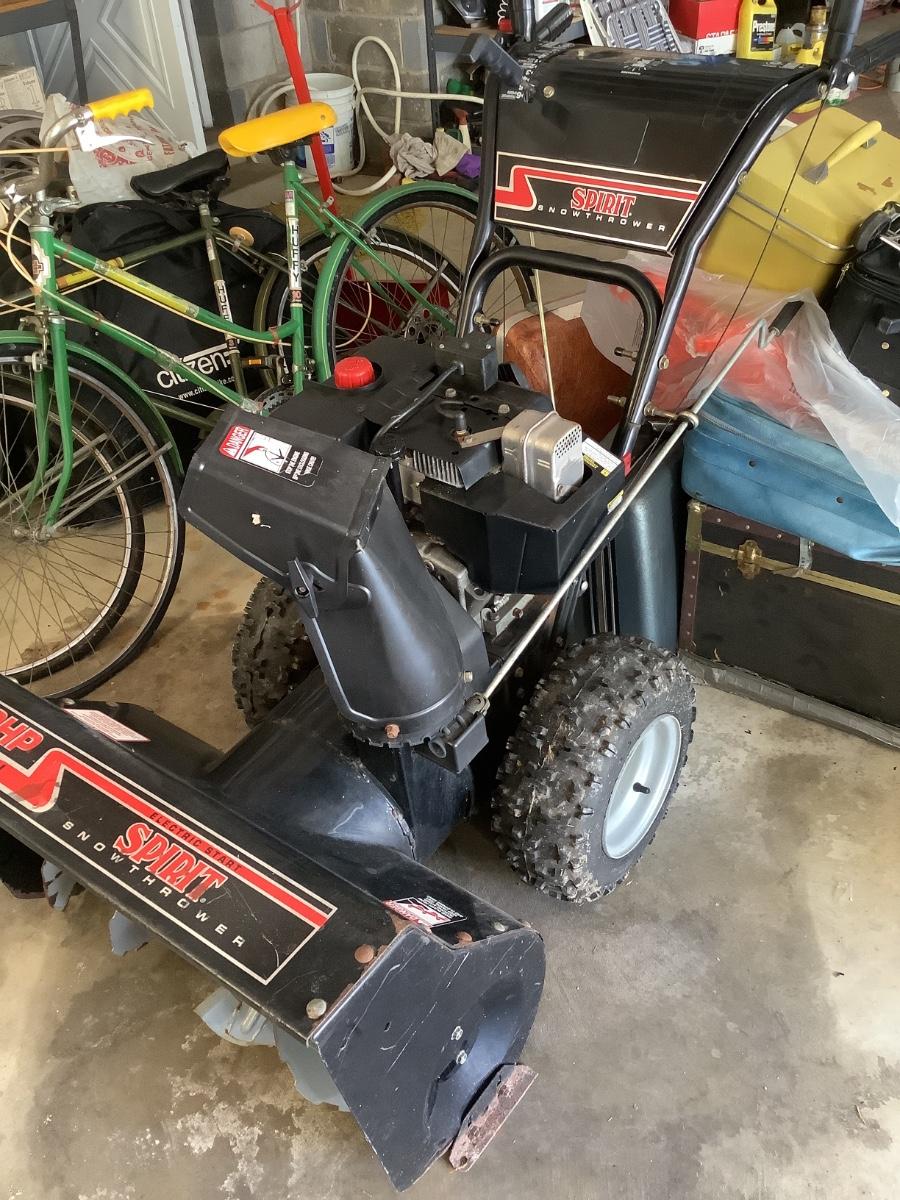 10HP 29” Spirit Snow Blower | EstateSales.org