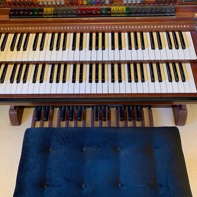 #2 Lowrey Majestic Organ GREAT Condition