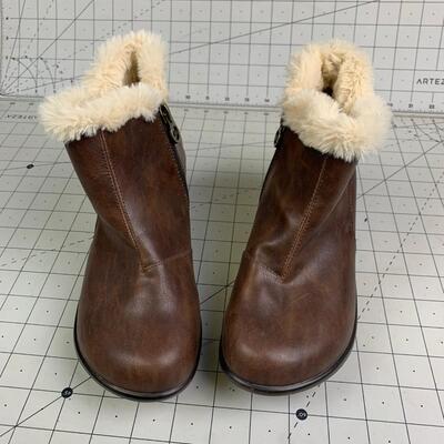 #7 Women's JBU Vegan Fur Lined Boots Size 6.5