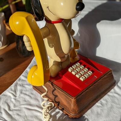 1976 Snoopy and Woodstock Phone-Fully Functional!
