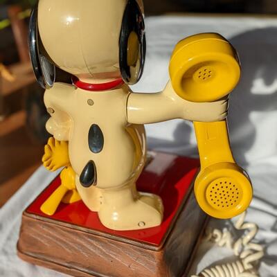 1976 Snoopy and Woodstock Phone-Fully Functional!