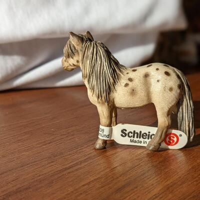 New Schleich Pony