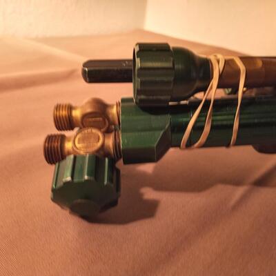 large cutting torch head