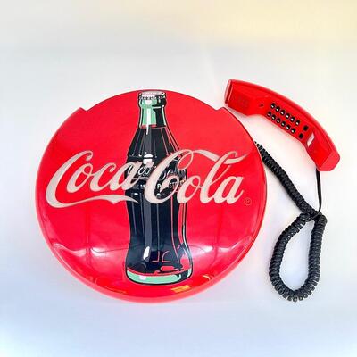 COCA-COLA ~ Vintage Light Up Phone