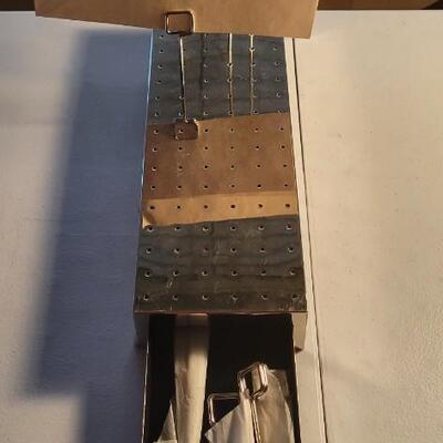 Desk envelope/paper holder