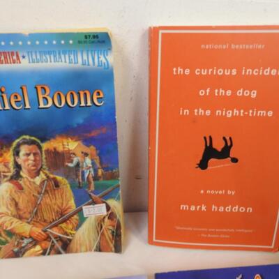 11 Kids Books: Daniel Boone, Frindle, Lassie, Bailey's Story