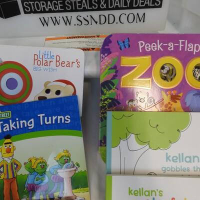 Baby Lot: Toys, Books, Infant/Toddler Bath Tub
