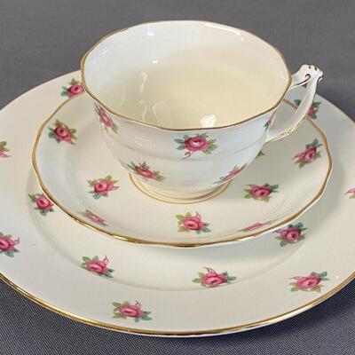 Set of 4 Cups, Saucers & Plates, Old Royal Bone China, Grosvenor China, & Shelley China,