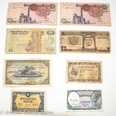 8 - EGYPT/ARAB BANK NOTE MIX - INCLUDES 1943 PIASTRES with NIXON Signature