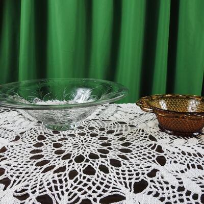 Pair of glass bowls