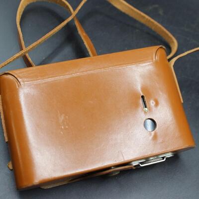 Vintage Kodak Snapsack Six-20 Field Case Leather Camera Case with Original Box