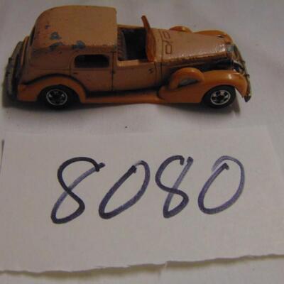 Item 8080 Hot Wheels