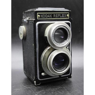 Vintage Collectible Dual Lens Kodak Reflex Camera 2 1/4 X 2 1/4