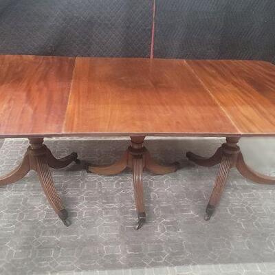 Authentic Georgian mahogany pedestal table C  1840 

afamado87
Attachments
Mon, Nov 29, 10:35 AM
to me
H 28.5"  W 82.5"  D...