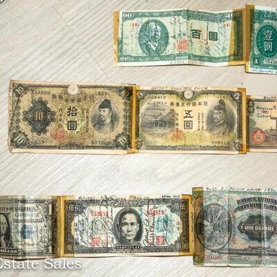 UNUSUAL - 3 TAPED TOGETHER BANK NOTES