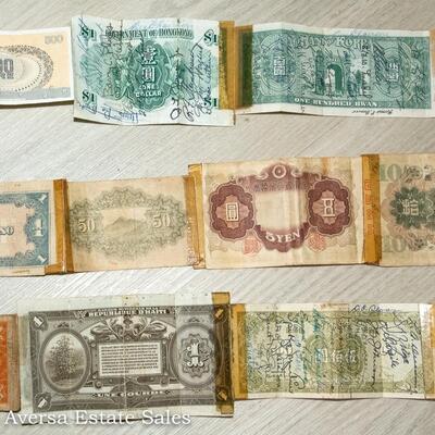 UNUSUAL - 3 TAPED TOGETHER BANK NOTES