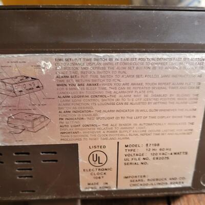Vtg alarm clock