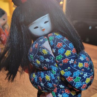 Small oriental figure