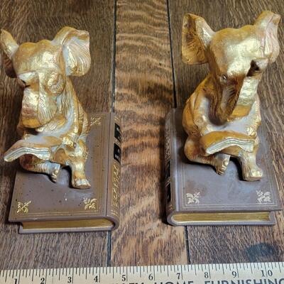 cute elephant bookends