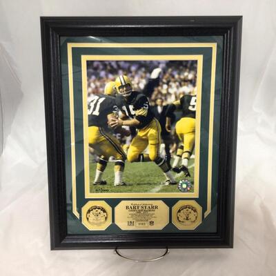 (13) PACKERS | Bart Starr Framed Collector Piece