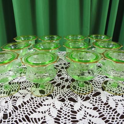 Cambridge etched uranium Vaseline glass shrimp glasses. Set of 12