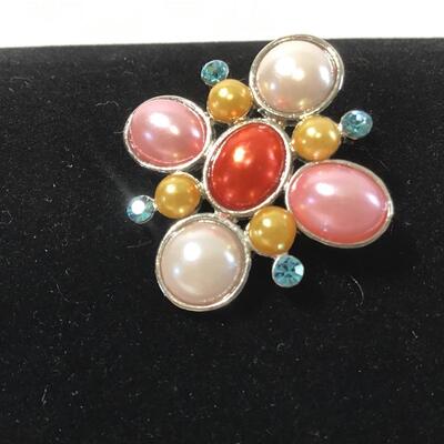 Fashion Brooch