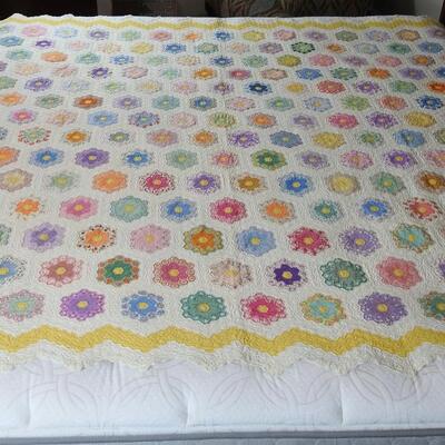 Small square Grandmothers Flower Garden Quilt