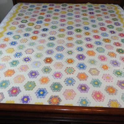 Small square Grandmothers Flower Garden Quilt