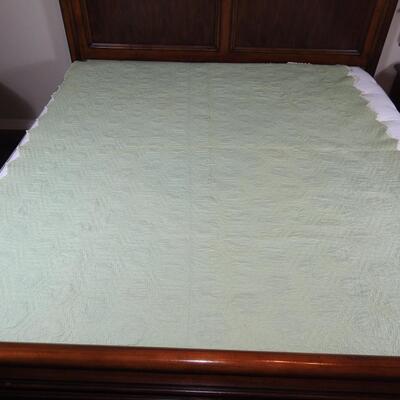 Small square Grandmothers Flower Garden Quilt