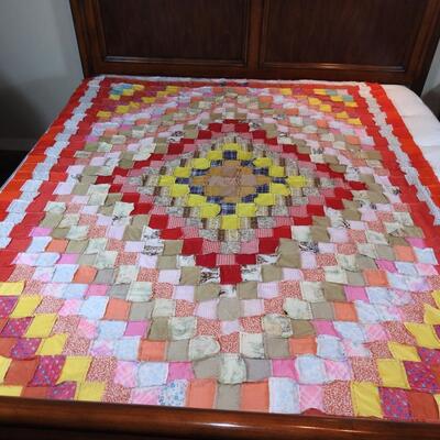 Bullseye Quilt Topper