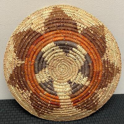 Vintage Navajo Native American Wedding Basket Hand Woven 7 Points