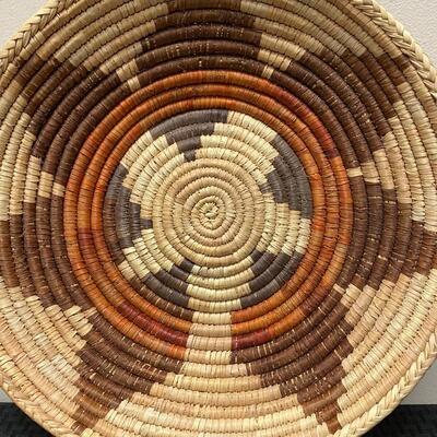 Vintage Navajo Native American Wedding Basket Hand Woven 7 Points