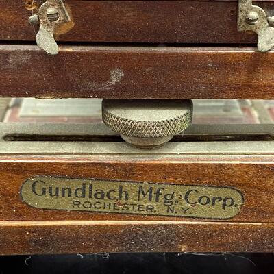 Antique Folding Large Format Accordion Camera Gundlach Mfg. Corp.