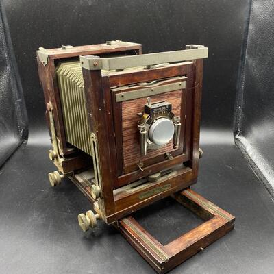 Antique Folding Large Format Accordion Camera Gundlach Mfg. Corp.