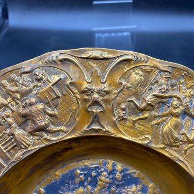 Vintage Antique Embossed Stamped Tavern Pub Bar Scene Plate Bowl