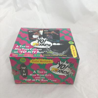 (37) CARDS | Yo MTV Raps Box of Cards Factory Sealed