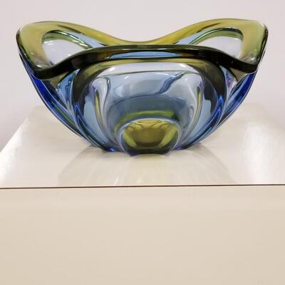 Stunning mid-century art glass bowl with rich geometric design