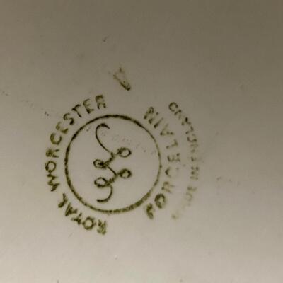 Royal Worcester "Evesham" Quiche Dish