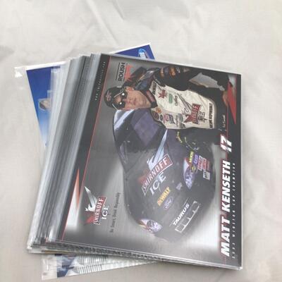 (52) NASCAR | 150+ Matt Kenseth Mixed Group Driver Cards