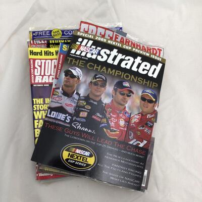 (53) NASCAR | Mixed Group of Nascar Magazines