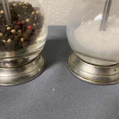 Lucca Salt and Pepper Grinder Mills