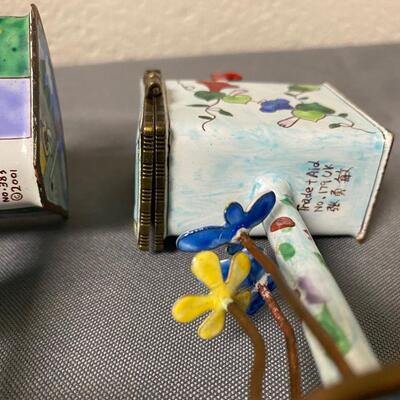 Set of 5 Boxes by Kelvin Chen