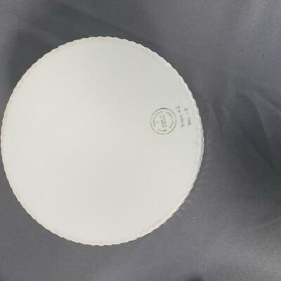 Royal Worcester "Evesham" Gold Edge Souffle Dish