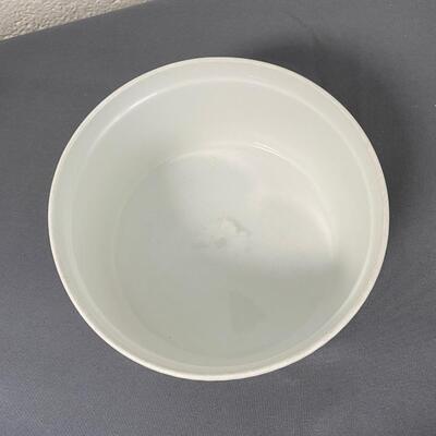 Royal Worcester "Evesham" Gold Edge Souffle Dish