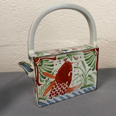 Coy Fish Teapot