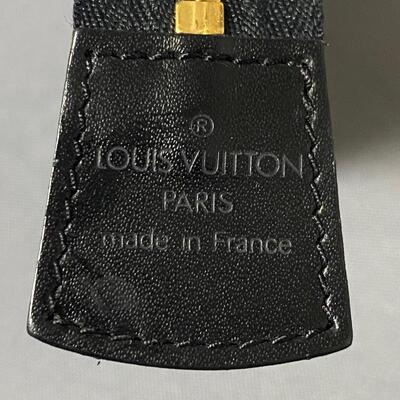 Louis Vuitton Black Epi Trousee Toilette Small Zippered Bag