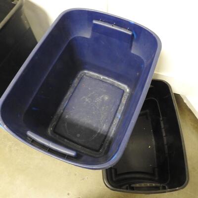5 Plastic Totes, No Lids